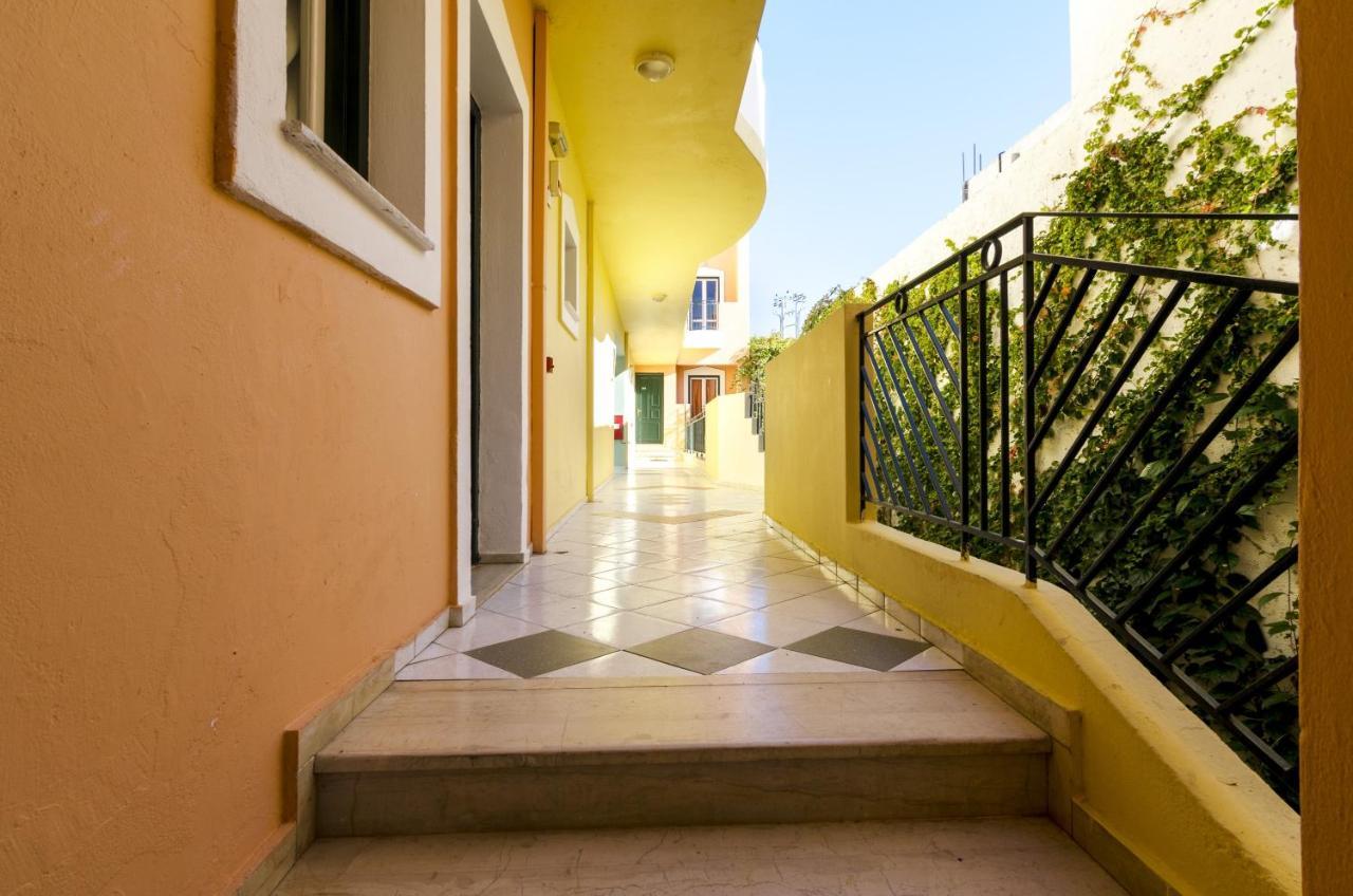 Pelagia Maria Malia Apartment Luaran gambar